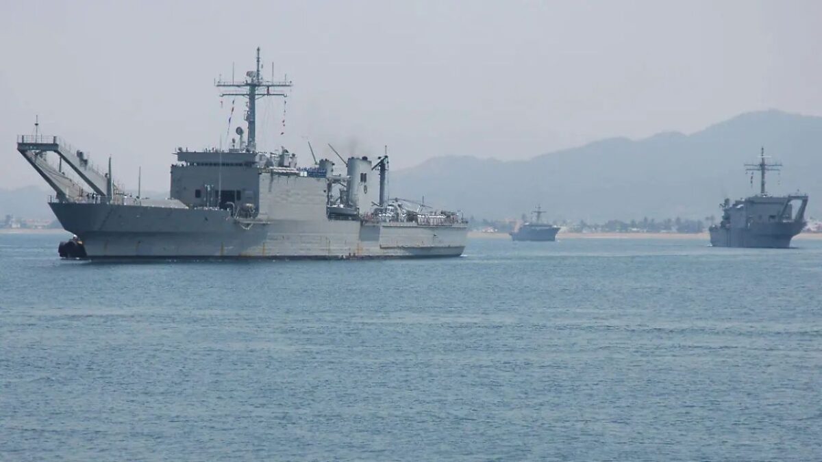 El Puerto de Manzanillo frenó las operaciones los últimos días después del cambio de las autoridades portuarias por la administración federal.