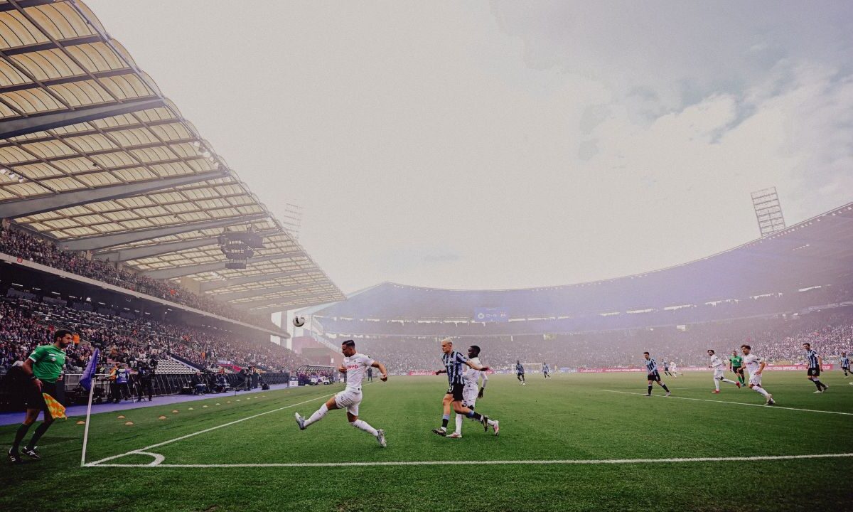 El futbol de Bélgica conoció a su primer campeón del 2025, tras disputarse este domingo la final de Copa entre el Anderlecht y el Brugge, con participación de César Huerta en dicho encuentro disputado en el estadio Rey Balduino en Bruselas.