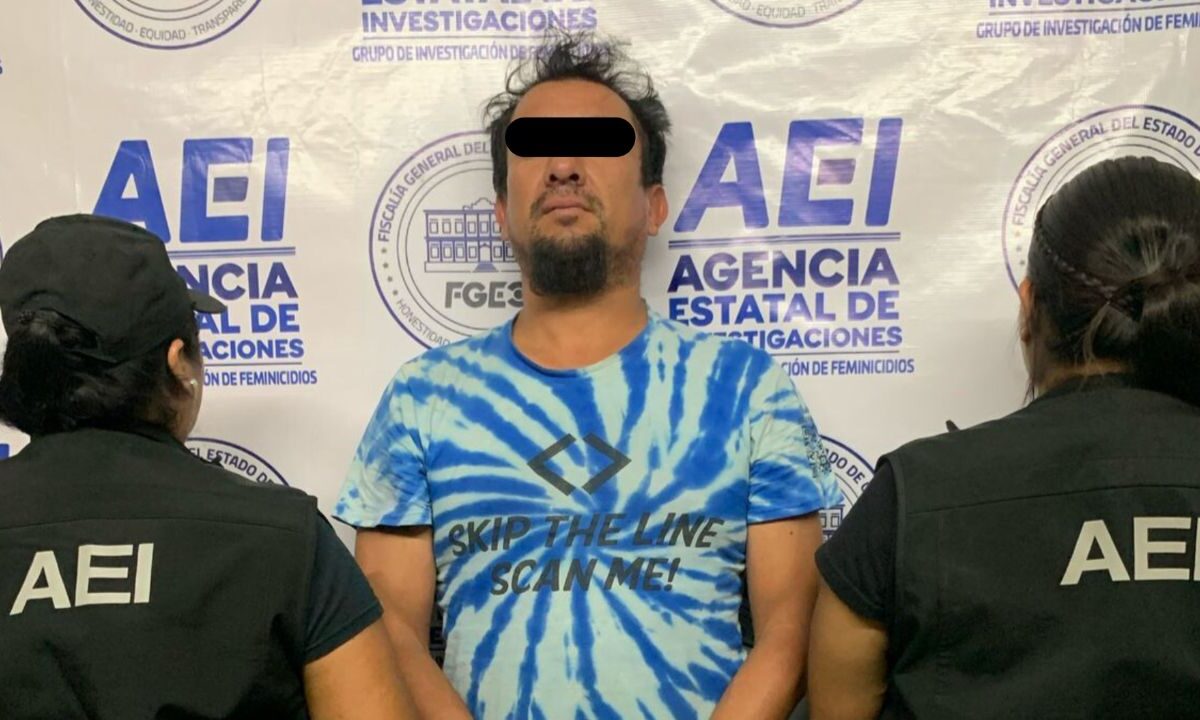 Detienen a sujeto acusado de asfixiar y mandar a cremar el cuerpo de su esposa embarazada en Oaxaca.