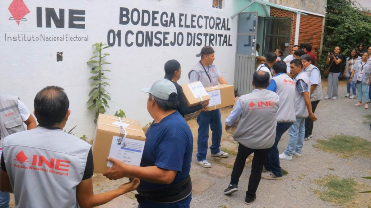 El INE confirmó el robo de mil 700 boletas para la elección judicial en Chiapas.