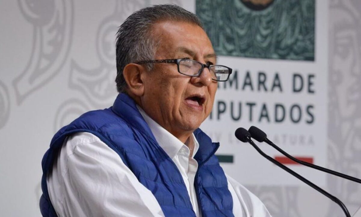 Dan 22 años de cárcel a exdiputado Saúl Huerta por delito sexual