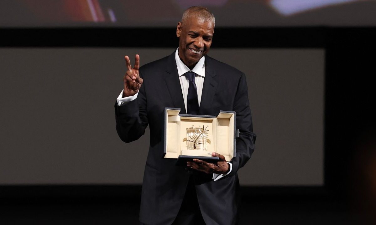 Denzel Washington sorprendió con una Palma de Oro honorífica, entregada al actor antes del estreno fuera de competición de Highest 2 Lowest