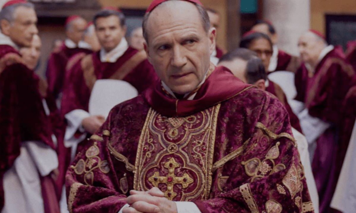 El próximo cónclave para elegir al nuevo Papa ha ganado un grupo de observadores interesados, tras el éxito de la película Cónclave.
