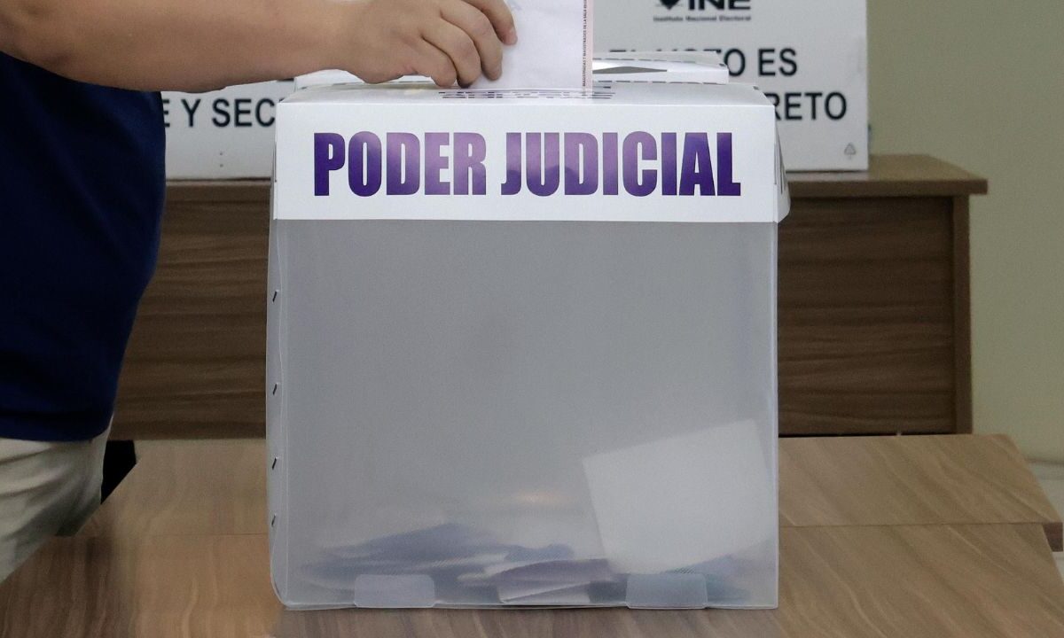 Elige el INE muestra para proyección de participación en elección judicial