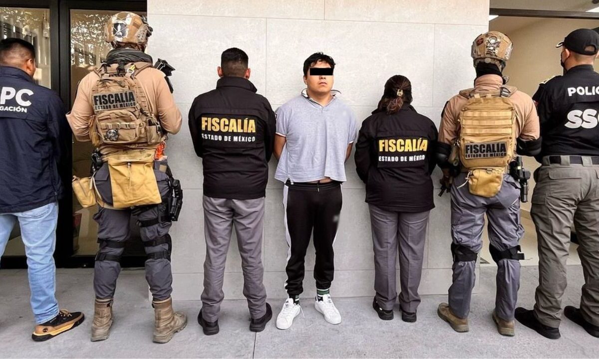 Fuerzas federales detuvieron en Coacalco a Brandon Salvador "M", alias "El Gastoncito" , actual líder del grupo delictivo "Los Gastones".
