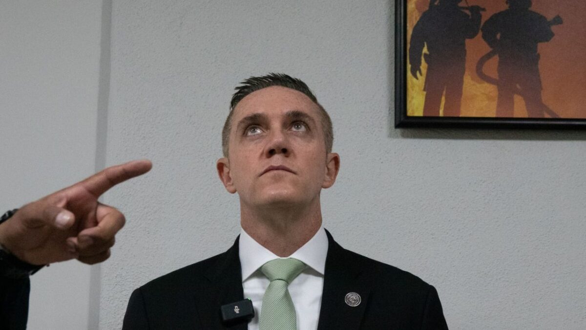 Diputados de MC en el Congreso capitalino calificaron como errónea la designación de Adrián Rubalcava como nuevo director del Metro.