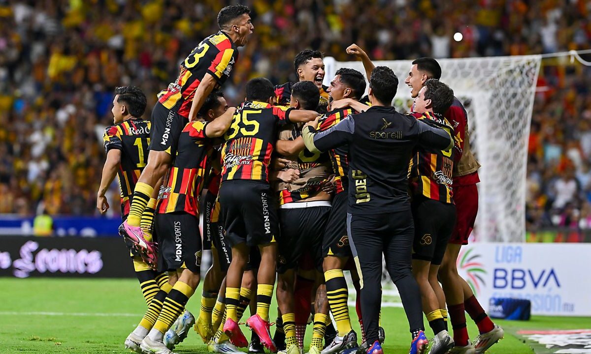 En un verdadero milagro, los Leones Negros de la UDG se alzaron con el título de campeones de la Liga de Expansión MX este 2025.