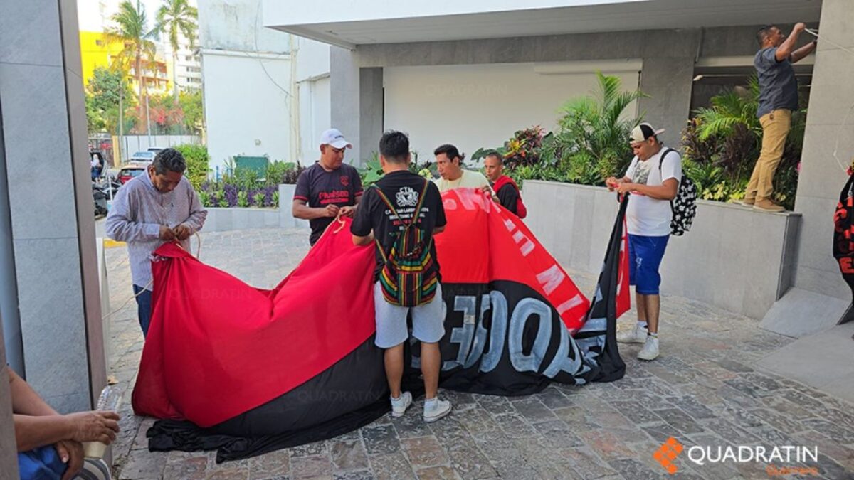 Trabajadores de la CTM, sección 34, levantaron la huelga en el Hotel Copacabana, tras llegar a acuerdos con apoderados legales del hotel.