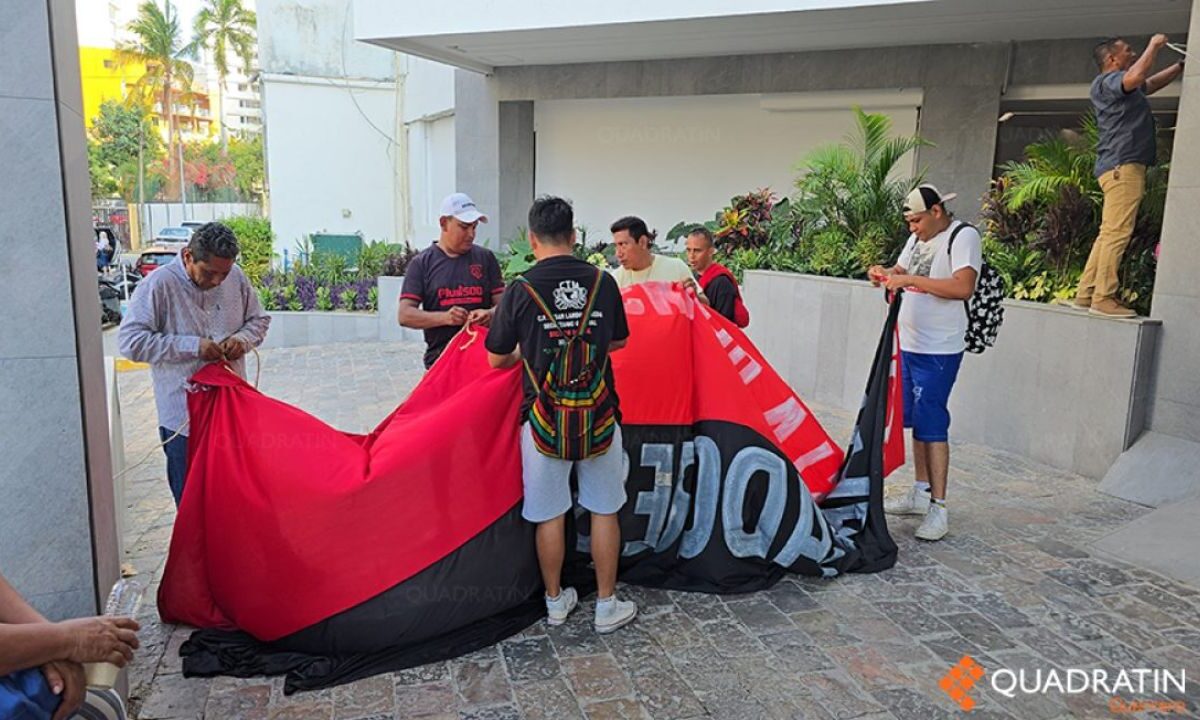 Trabajadores de la CTM, sección 34, levantaron la huelga en el Hotel Copacabana, tras llegar a acuerdos con apoderados legales del hotel.
