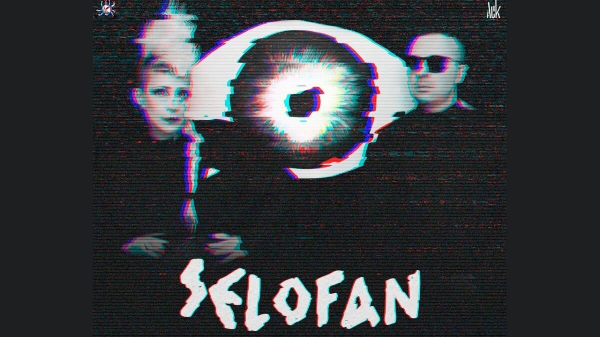 La dupla griega más emblemática del darkwave contemporáneo, Selofan, vuelve a la CDMX para hacer bailar en la oscuridad a sus seguidores.