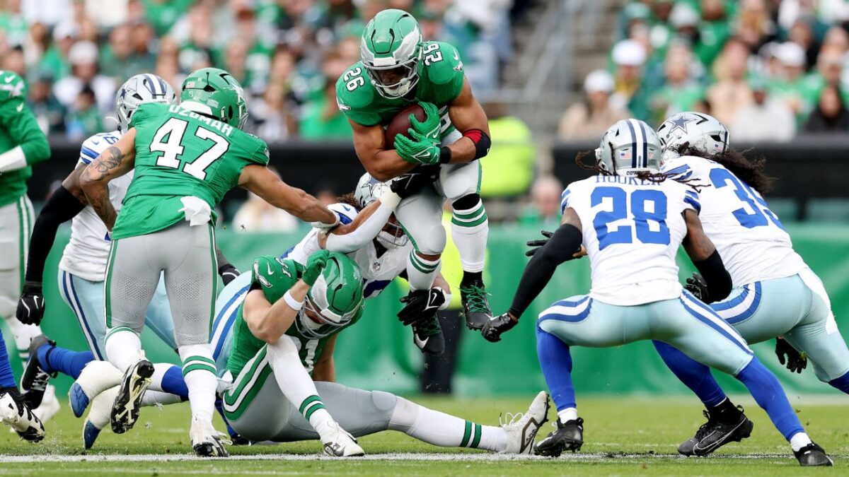 132 encuentros registran Philadelphia y Dallas en la historia de la NFL, con 74 triunfos para los Cowboys por 58 de los Eagles
