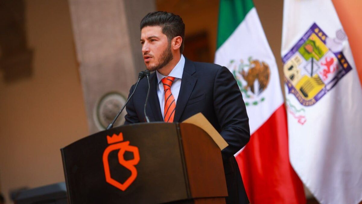 El PRI presentó ocho denuncias por delitos electorales cometidos por el gobernador de Nuevo León, Samuel García, ante la FGR.