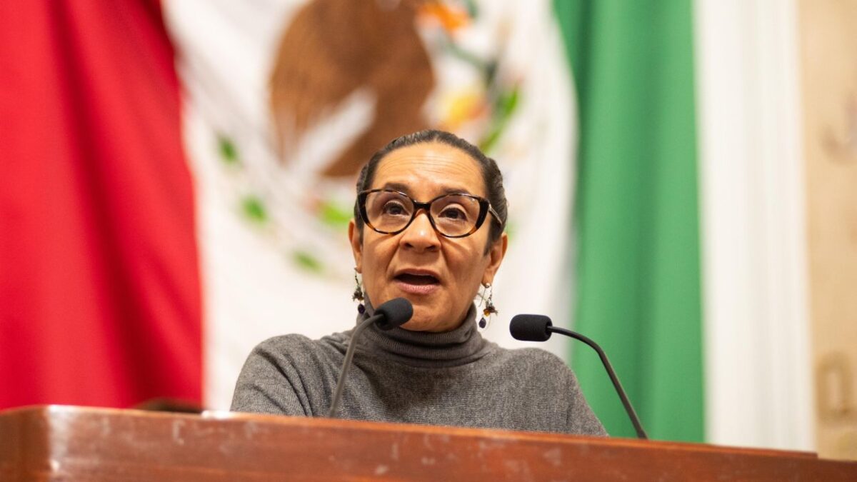 Valentina Batres, Consentimiento sexual