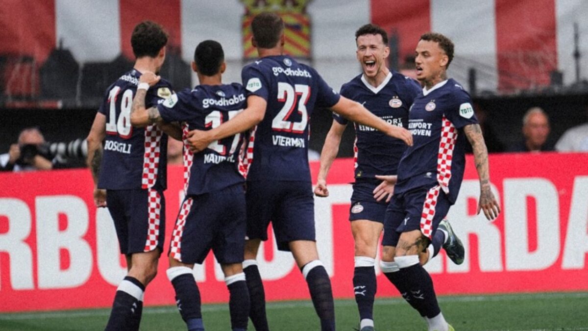 PSV Eindhoven únicamente tuvo que confirmar su título con una victoria 1-3 como visitante ante el Sparta Rotterdam.