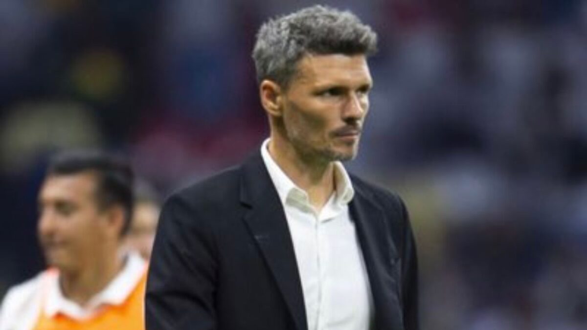 Santos Laguna informó que despidió a Fernando "Tano" Ortiz y él rompió el silencio de su salida.