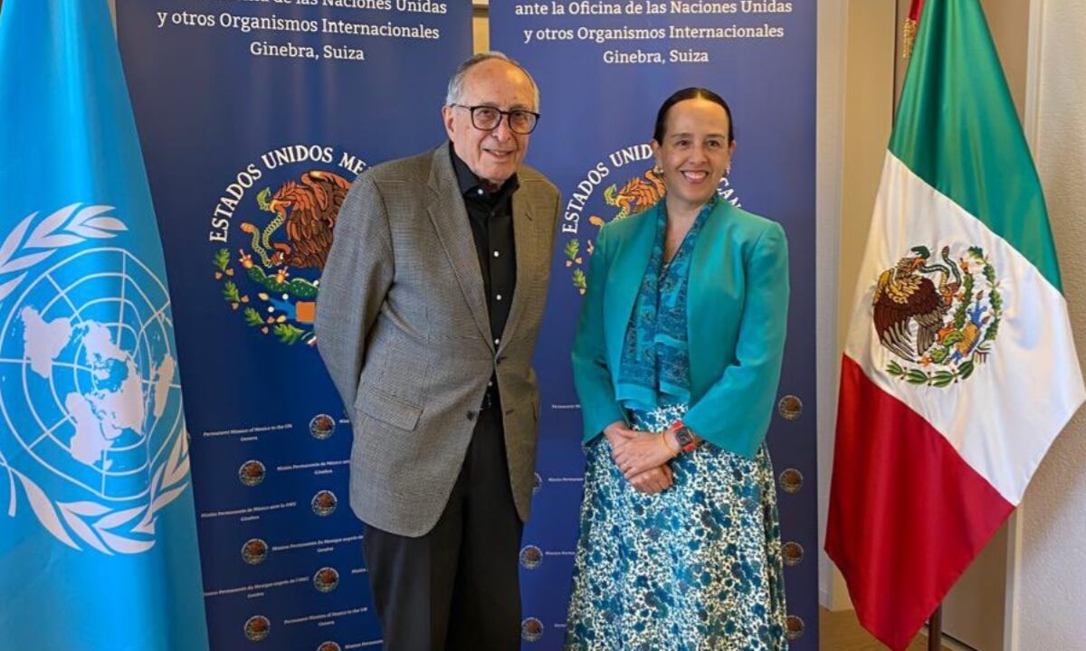 El Secretario de Salud en Europa