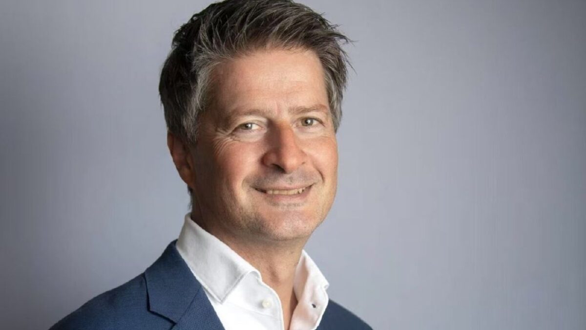 El grupo automovilístico Stellantis anunció el lunes el nombramiento de Xavier Chardon, exdirector de Volkswagen en Francia
