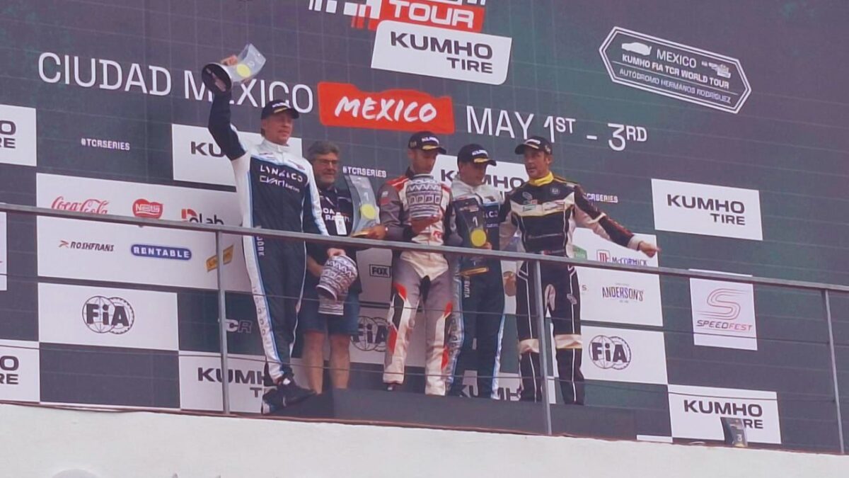 Esteban Guerrieri, al volante del auto #186 del equipo GOAT Racing, conquistó la primera carrera del Kumho FIA TCR World Tour 2025.