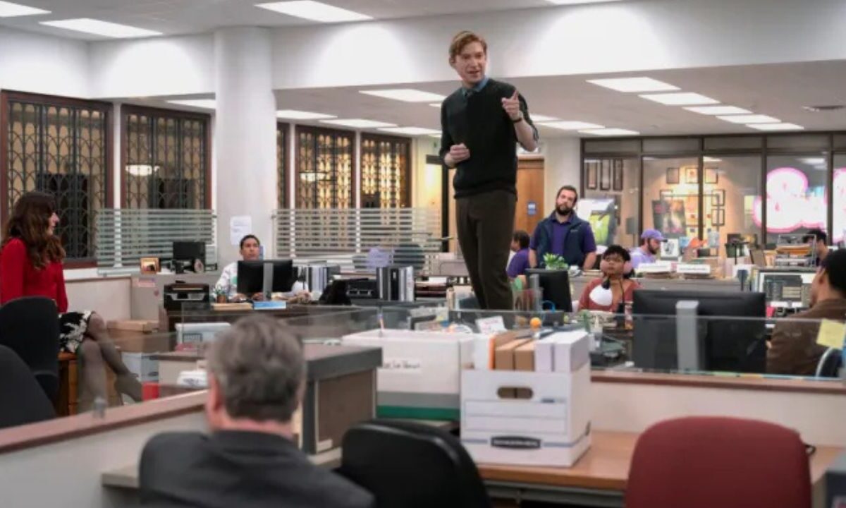 La plataforma Peacock ha compartido la primera imagen de The Paper, el spin off de la popular serie The Office.