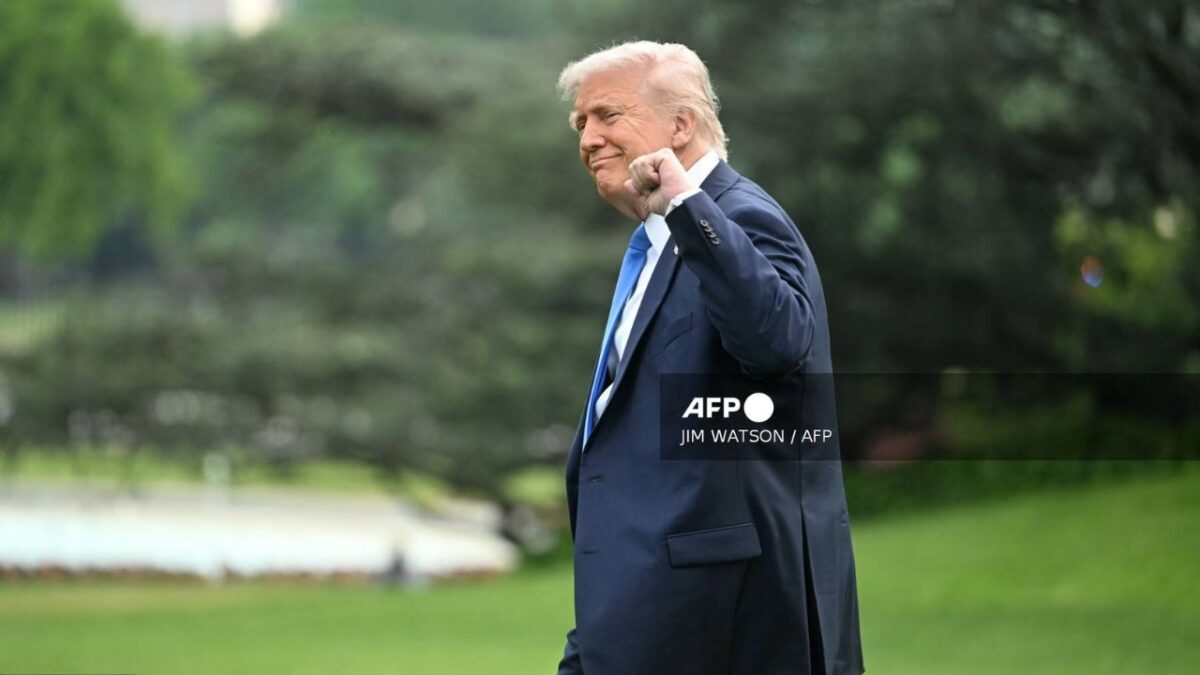 Donald Trump anunció que pretende cambiar el nombre de la conmemoración del fin de las Guerras Mundiales como "Día de la Victoria" en EU.