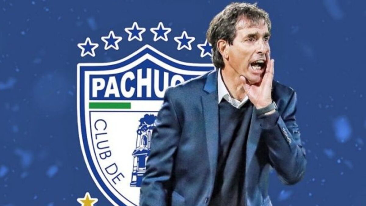Guillermo Almada sale del Pachuca