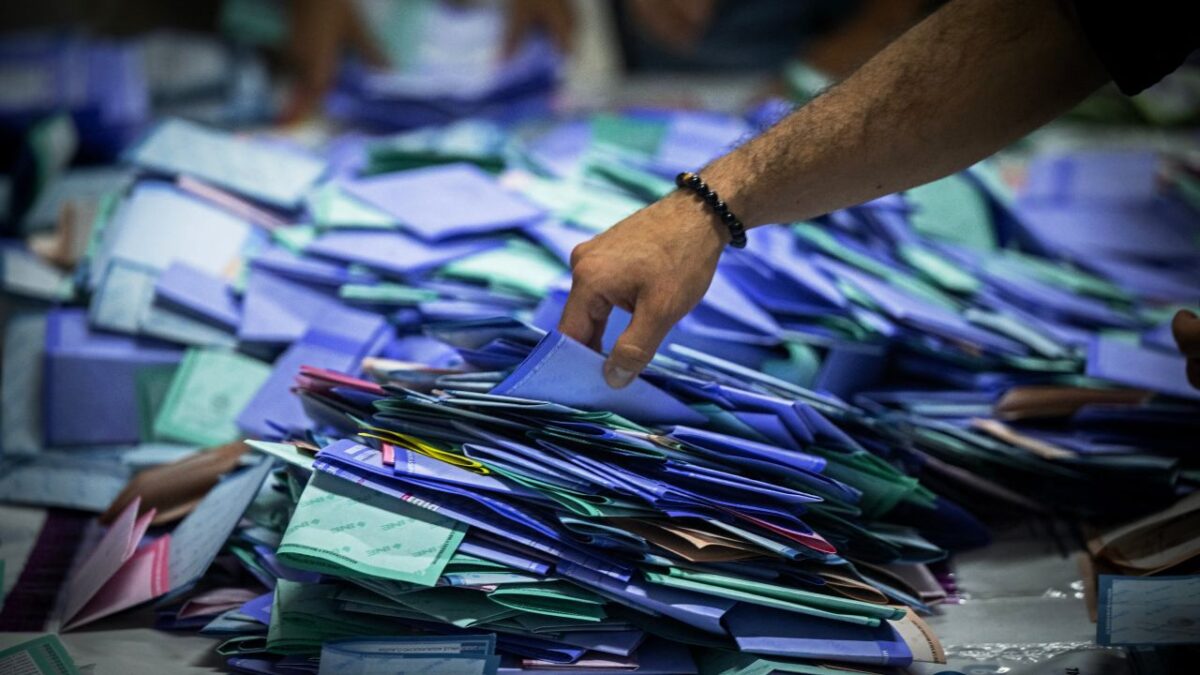 13 millones de personas votaron en la elección judicial