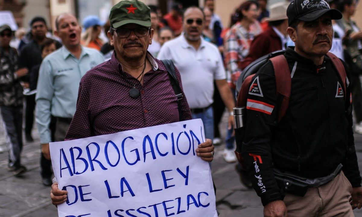 CNTE acusa oídos sordos de Sheinbaum, Gobierno da "respuestas definitivas"