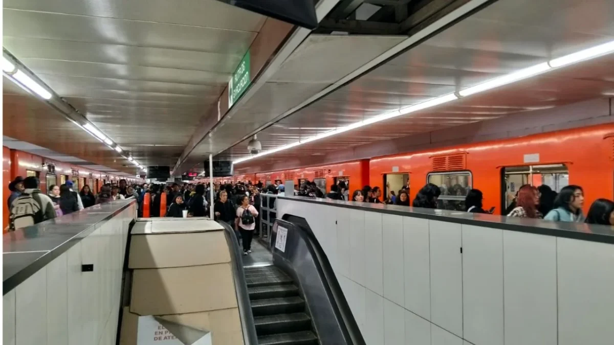 Detienen servicio en la Línea 9 del Metro por la lluvia
