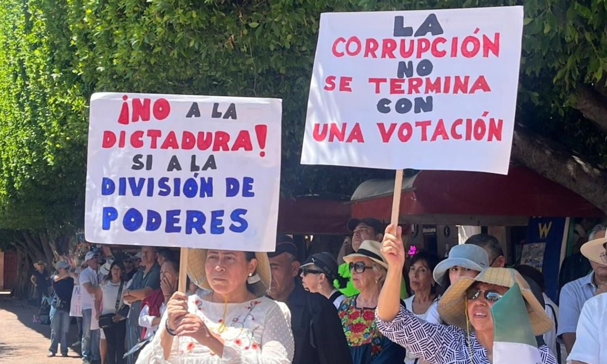 En Xalapa y Querétaro, protestan contra la elección judicial