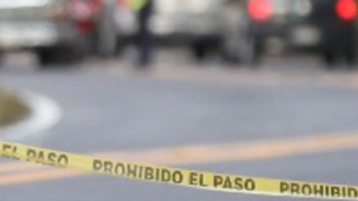 Hallan cuerpo envuelto en sábanas en León, Guanajuato