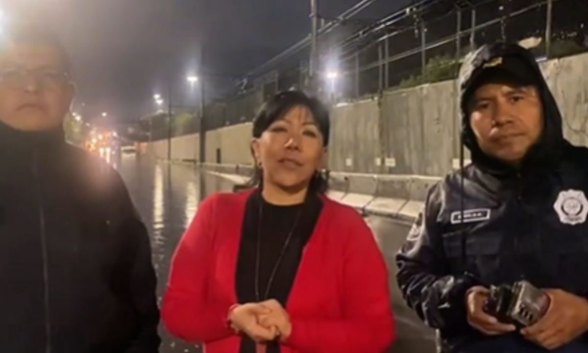 Senadora del PRI es rescatada de inundación en calzada Zaragoza