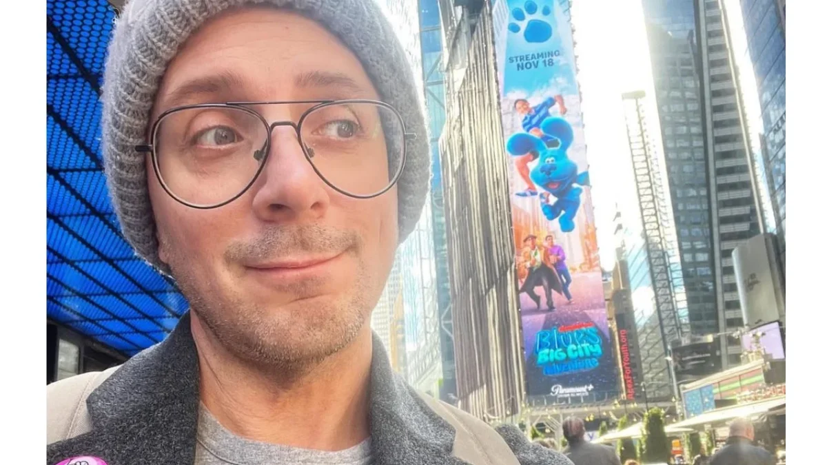 Steve Burns resolverá las pistas de la vida adulta