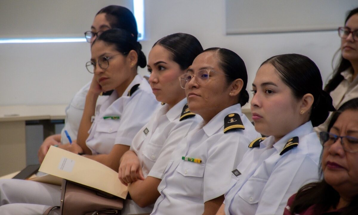 Capacitan a personal de salud por sarampión y rubéola