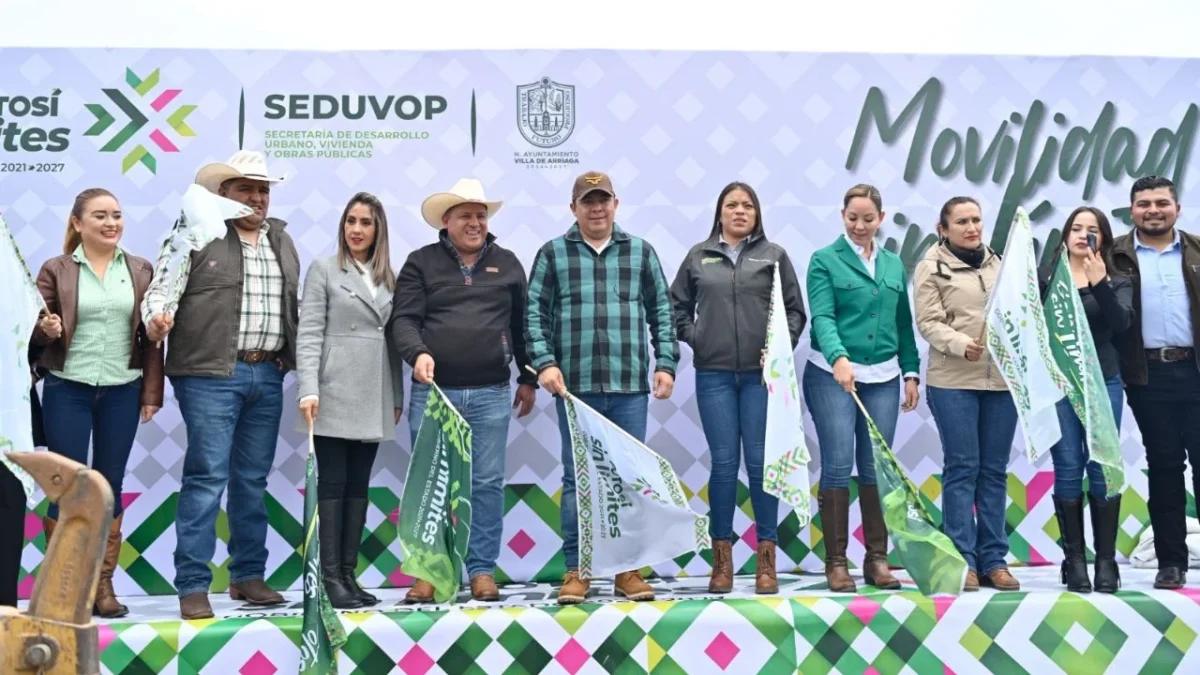 Ricardo Gallardo, gobernador de San Luis Potosí, mantiene presente a las familias de las cuatro regiones con obras y acciones.