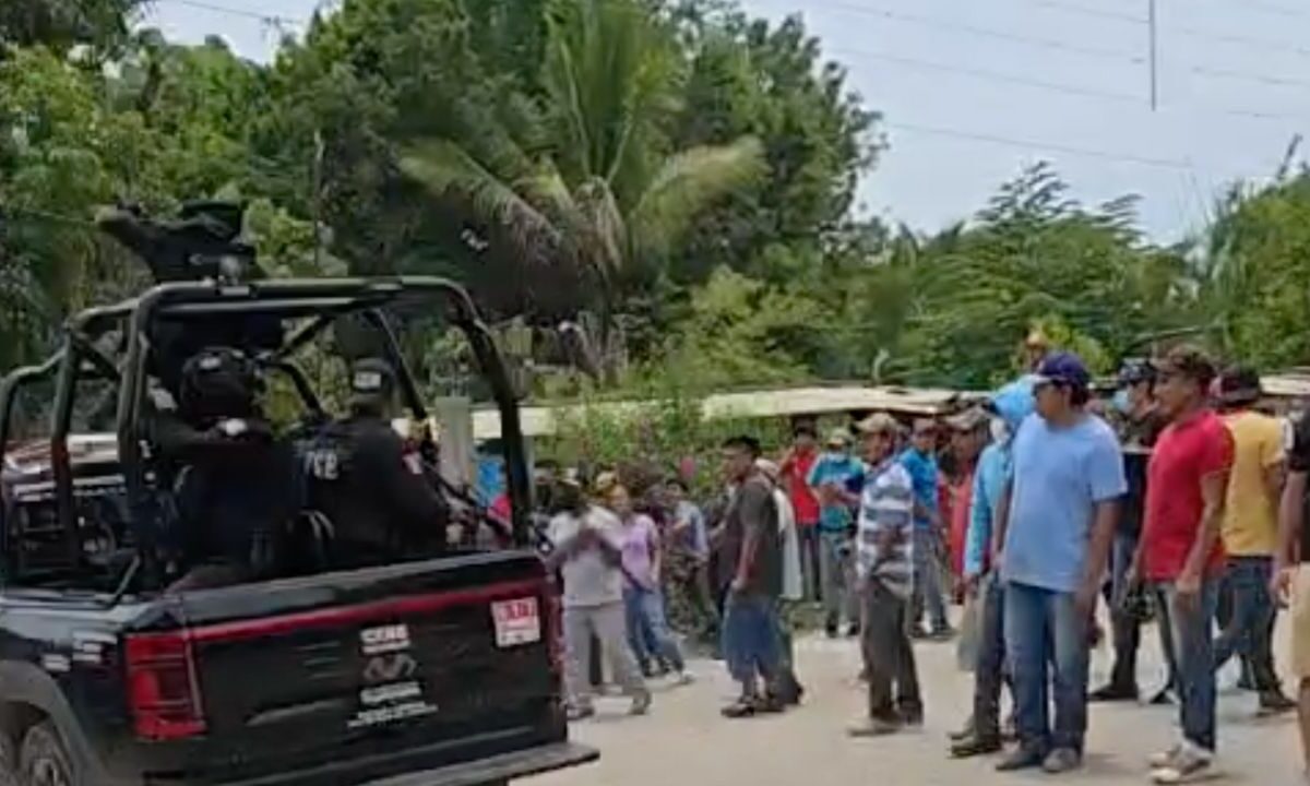 En el video se observa que los elementos del estado disparan sus armas.