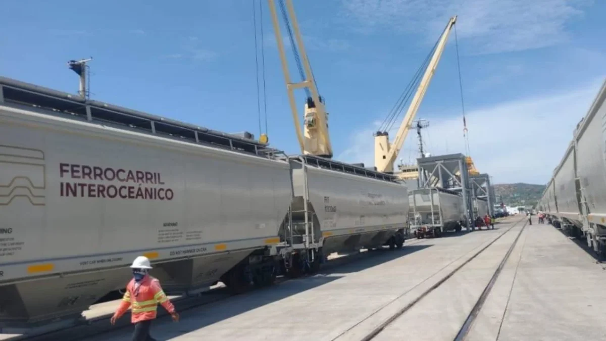 Conoce a detalle lo que el Ferrocarril Interoceánico del Istmo aporta en beneficios del transporte de carga del Pácífico al Golfo de México.