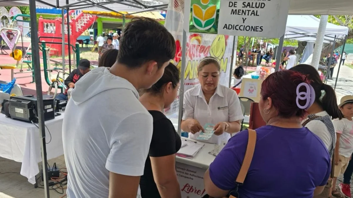 Fortalecen salud mental de jóvenes de Campeche con charlas en sitios públicos, escuelas y centros laborales.