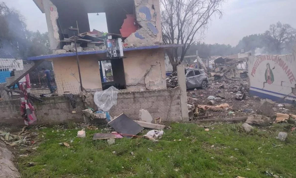 Tras la explosión en un polvorín de Tultepec, se identificó a la víctima.