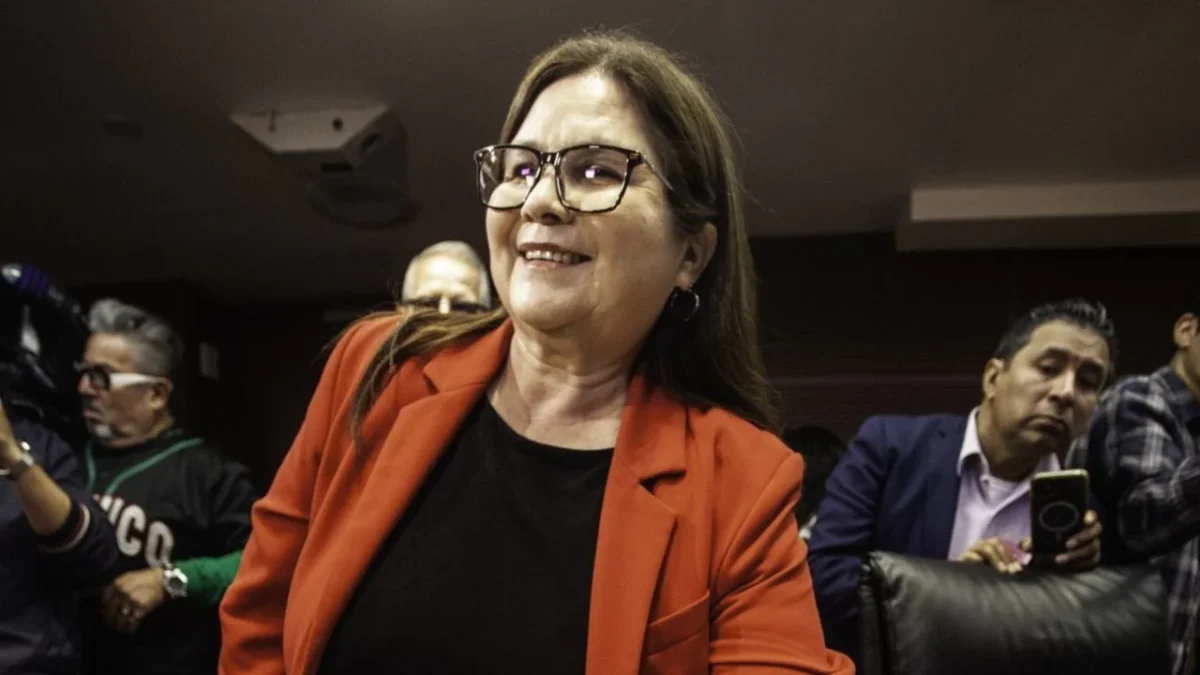Imelda Castro declinó a su aspiración de presidir la Mesa Directiva del Senado, se centrará en Sinaloa.