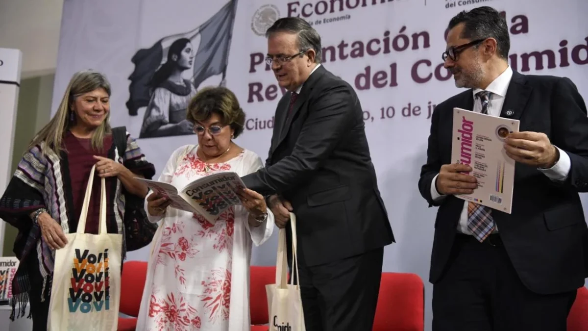 La Profeco anunció que la versión en papel de la Revista del Consumidor se volverá a imprimir.