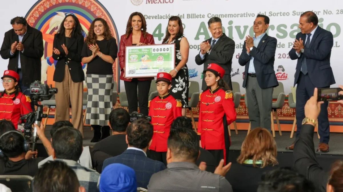 Lotería Nacional y el Gobierno de Hidalgo se unieron para destacar a la Cooperativa Pascual, con el billete del Sorteo Superior No. 2850.