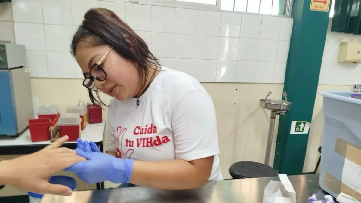 Con acciones de detección oportuna, la Secretaría de Salud de Campeche invita a la población a proteger su salud sexual con pruebas rápidas.
