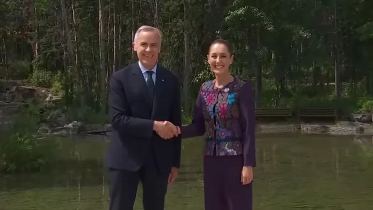 Mark Carney recibe a Claudia Sheinbaum en la reunión del G7