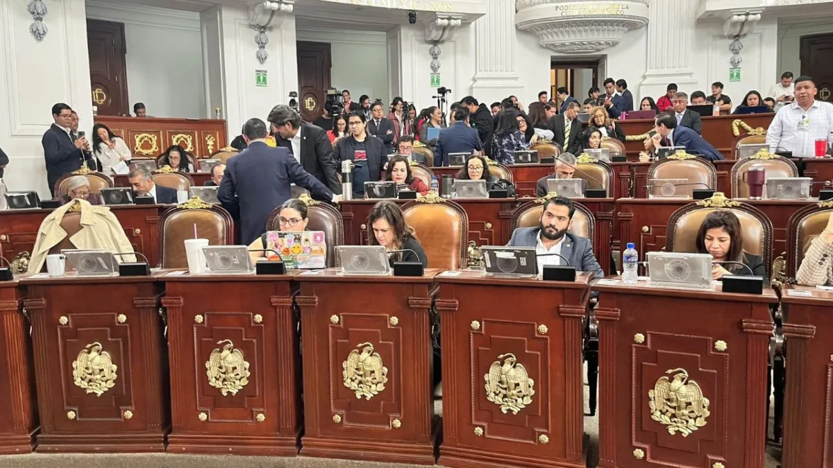 La coordinadora de Morena en el Congreso CDMX, Xóchitl Bravo, descartó riesgo a propiedad privada por expropiaciones para Utopías.