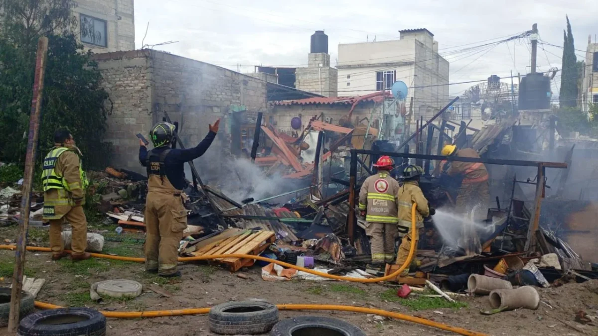 Una persona fallecida y tres lesionadas, es el saldo de una nueva explosión registrada en un taller pirotécnico en Santa Isabel, Tultepec.
