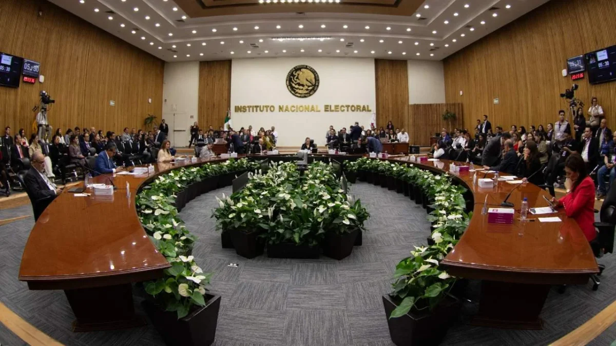 El INE prevé desechar las 26 denuncias contra candidatos judiciales.