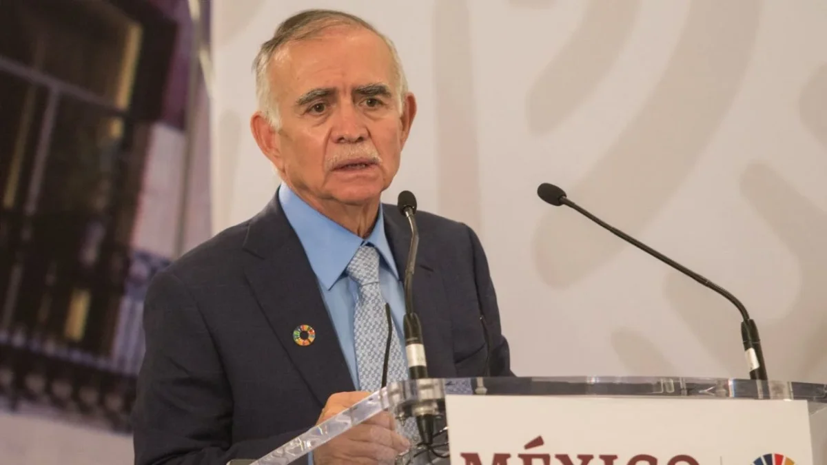 El PRI pidió investigar a Alfonso Romo tras señalamientos de EU a Vector, por presunto lavado de dinero.