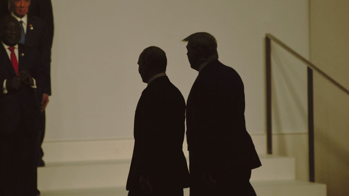 El presidente ruso habló por teléfono con el Papa León XIV sobre la situación humanitaria en Ucrania.