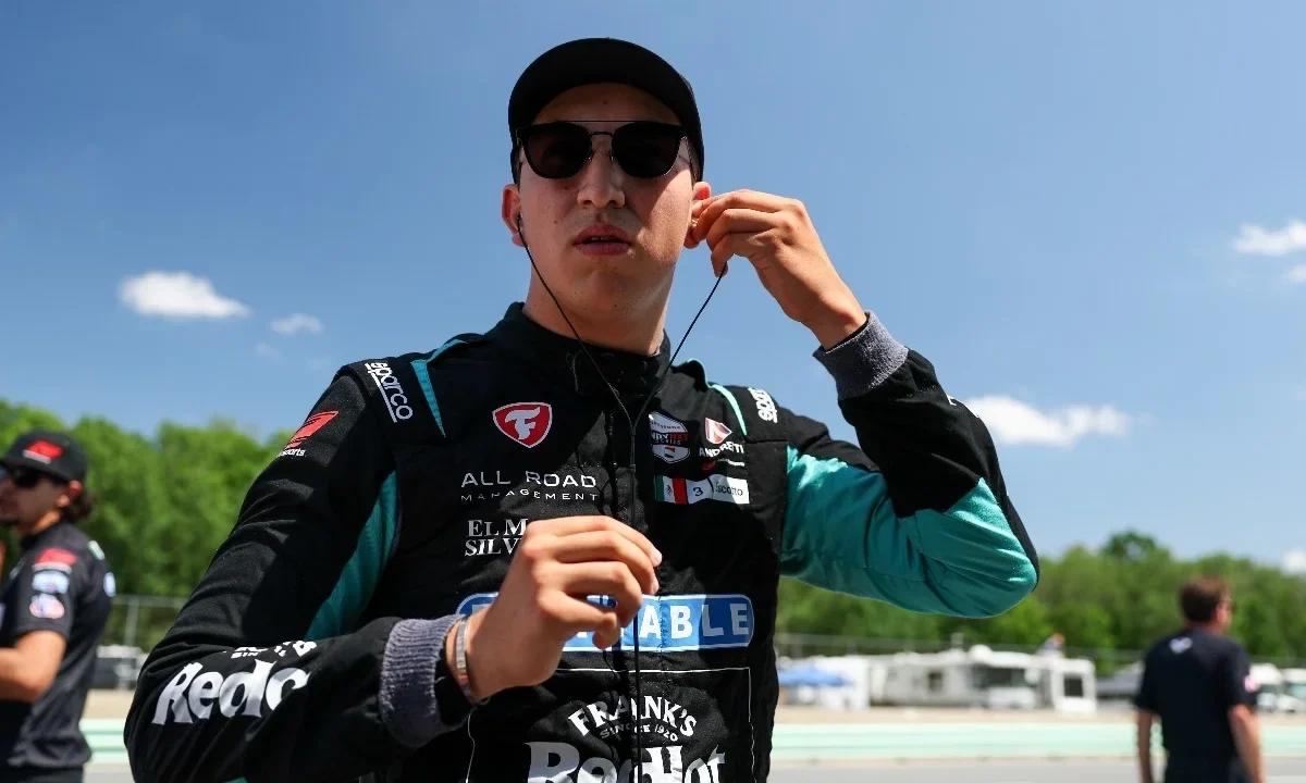 Ricardo Escotto suma puntos en su debut en Road America.