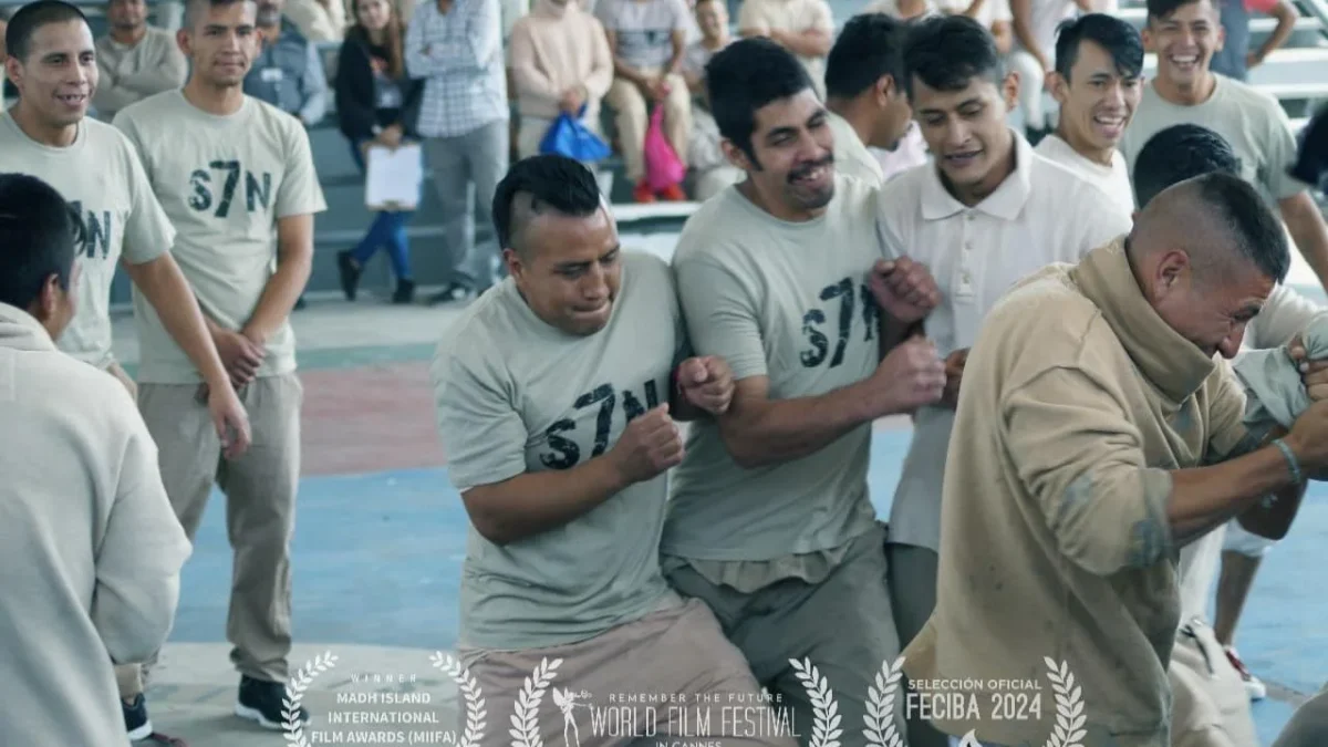 El documental Sin Barreras ha recibido premios en el MADH Island International Film Awards y el Festival de Cine de Barrio antes de su nominación en Cannes 2025.
